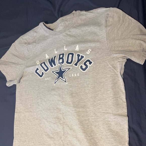Cowboys Tshirt - Picture 1 of 3
